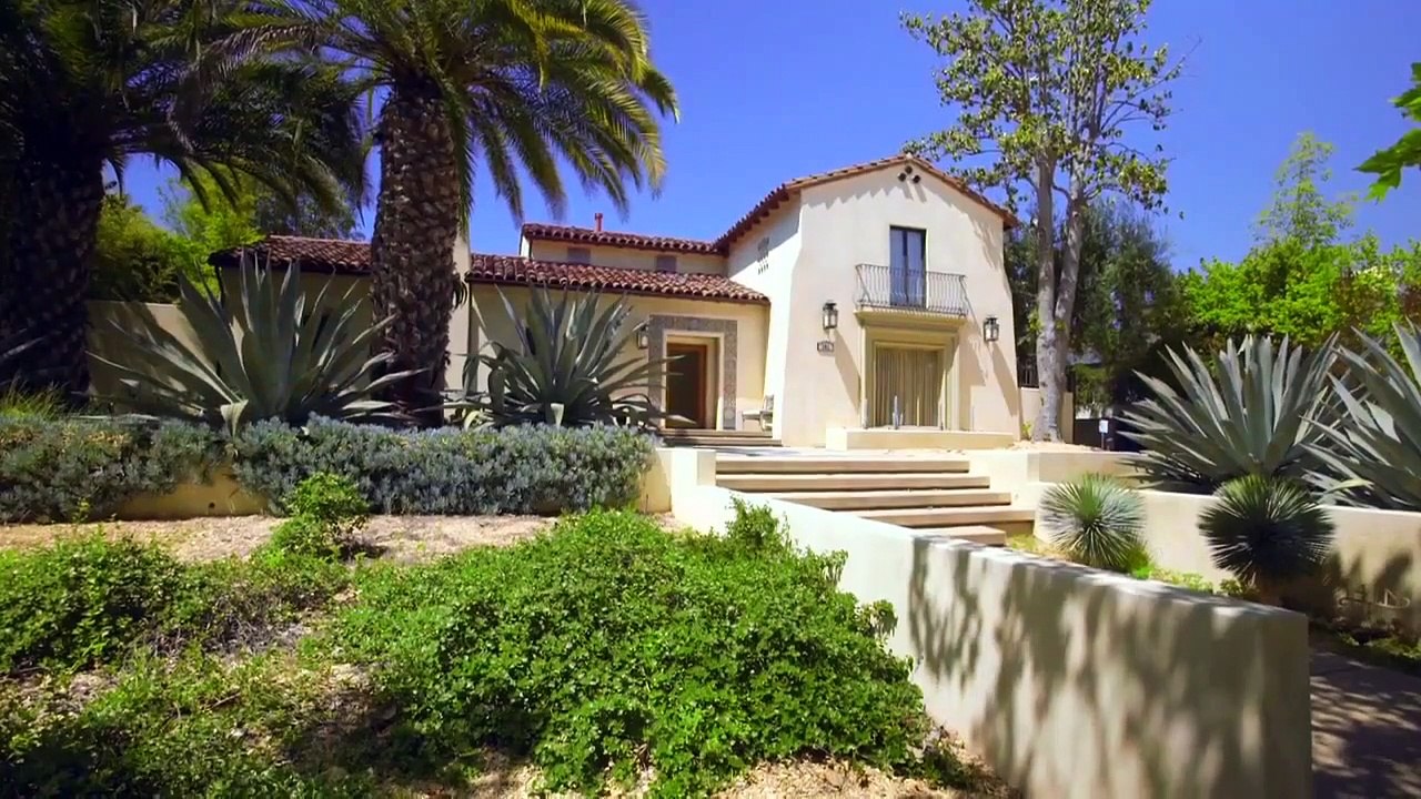 Real Rob - Se1 - Ep06 - Cleaning House HD Watch