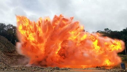 Explosivos y fuego: la arremetida oficial contra el oro ilegal en Colombia