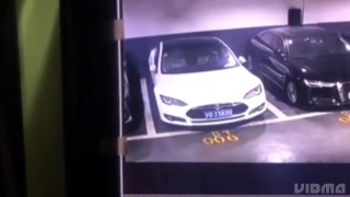 Tesla set itself ablaze and detonated in Shanghai China!  &  Unfathomable video of Tesla's new robot  Kindly follow for refreshes .