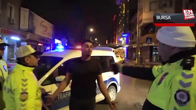 Bursa'da uygulama noktasından kaçan alkollü sürücü kamerada