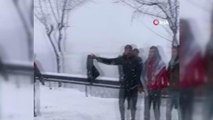 Şanlıurfa'da halaylı kar sevinci kameraya böyle yansıdı