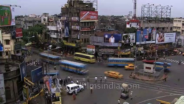 Kolkata traffic time lapse - is Delhi or Kolkata traffic better_