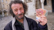 Ce passionné traque le parcours des billets en euro dans le monde grâce à leurs numéros
