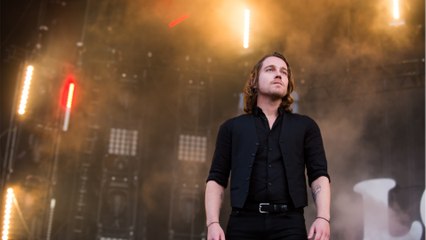 VOICI - "On s'est protégés mutuellement" : Julien Doré se confie sur son amitié avec une grande actrice