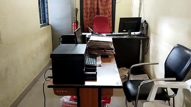 जनपद पंचायत कार्यालय में समय से कार्यालय नहीं पहुंच रहे अधिकारी-कर्मचारी