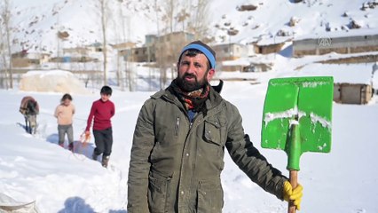 Van'da 42 kişinin hayatını kaybettiği çığ felaketinin tanıkları o acı günü unutamıyor