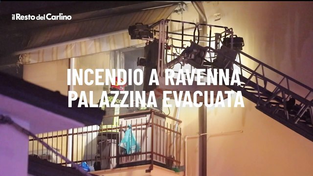 Incendio a Ravenna: palazzina evacuata