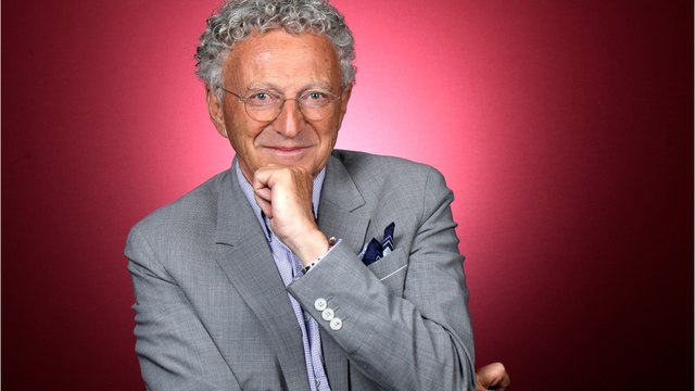 VOICI : Nelson Monfort en pleine polémique : pourquoi il a dû obtenir une dérogation pour couvrir les Jeux olympiques