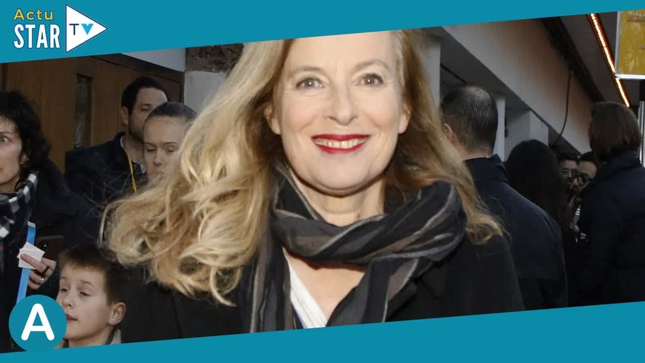 Valérie Trierweiler : "On ne s'est même pas dit bonjour", ses retrouvailles tendues avec Julie Gayet