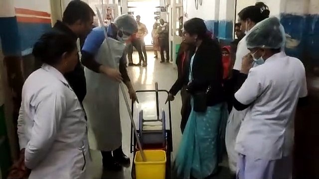 वीडियो में देखिये : शिवपुरी जिला अस्पताल से आई टीम ने गुना अस्पताल का कैसे किया कायाकल्प अवार्ड के लिये फाइनल असेसमेंट