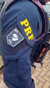 PRF apreende carga de cigarros que saiu de Umuarama e seria entregue em Londrina