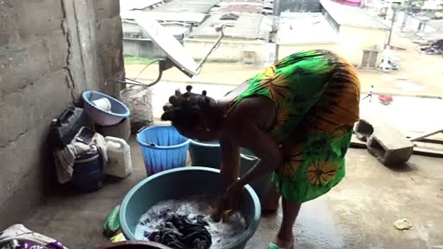 Focus sur ces maisons inachevées habitées par des squatteurs