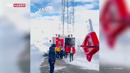 Van’daki hastaya Snowtrack ambulansla ulaşıldı