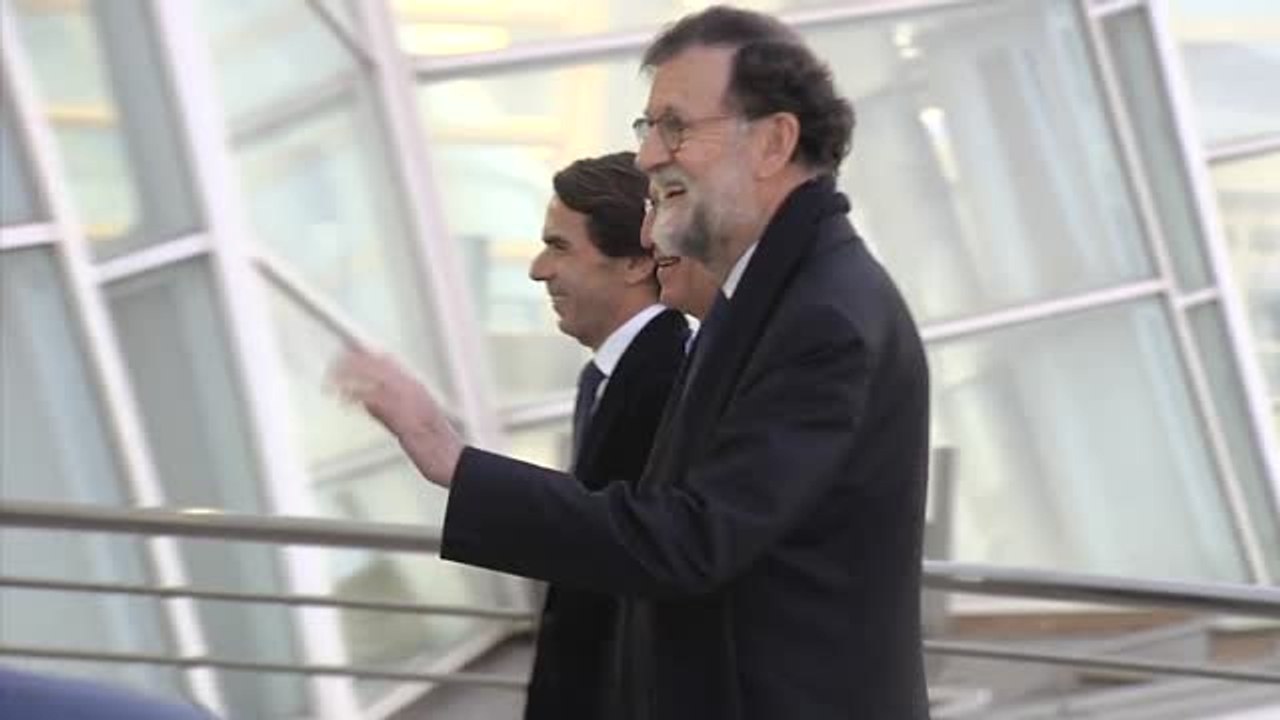 El Partido Popular presume de unidad con Aznar y Rajoy juntos después de 8 años
