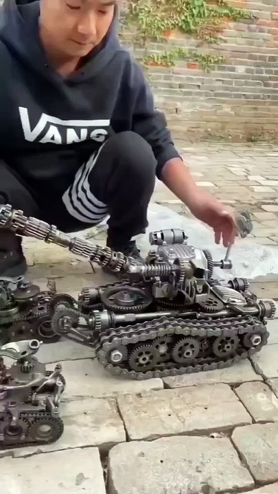 Mechanical art