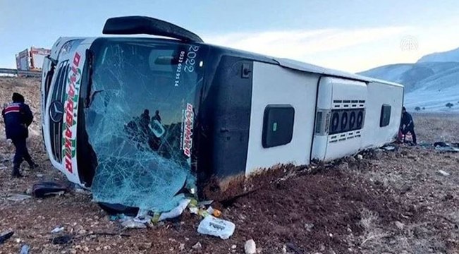 Afyonkarahisar’da otobüs kazası: 6 ölü 36 yaralı