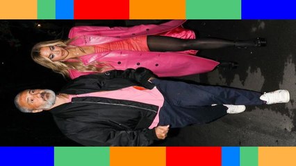 "Je suis officiellement retirée du marché" : Rita Ora confirme son mariage avec le réalisateur Taika