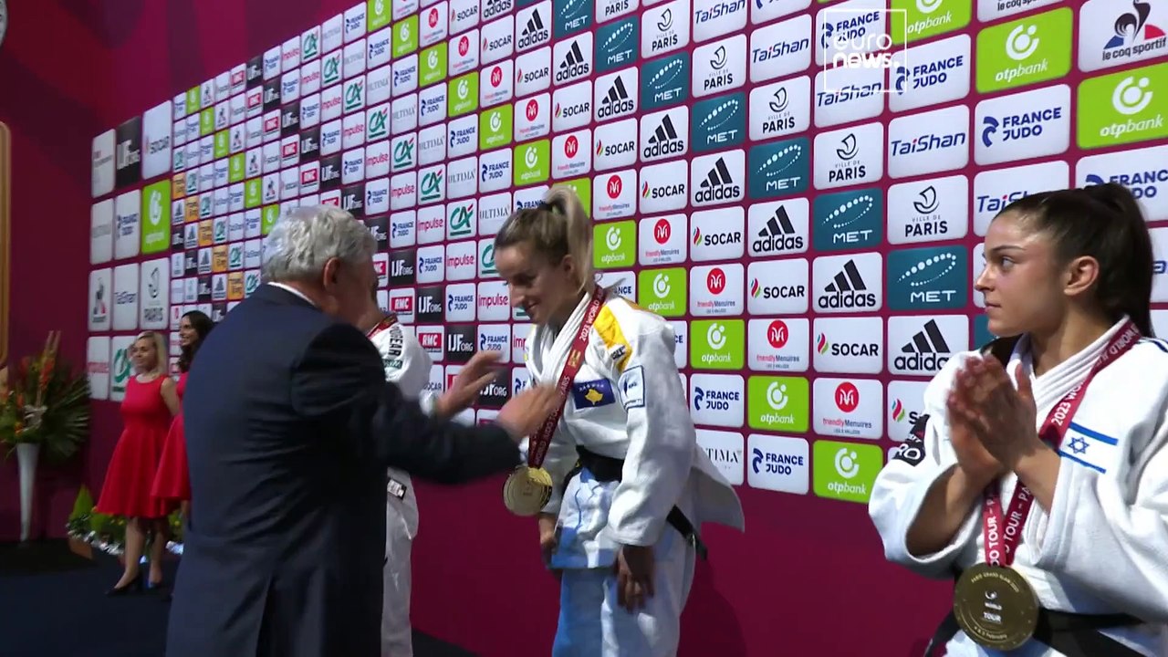 Fans feiern stimmungsvollen Auftakt des traditionsreichen Judo-Grand-Slam in Paris
