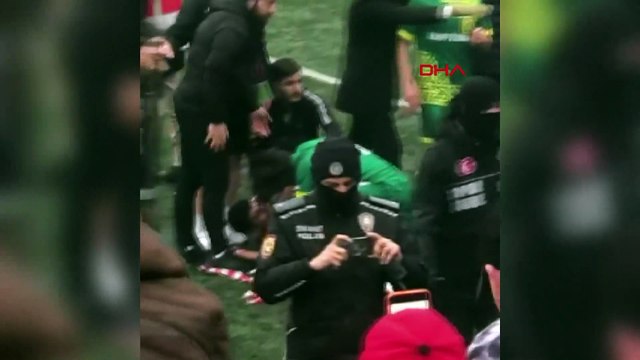 Amatör lig maçında 'öleceksiniz' tezahüratı! Saha ringe döndü