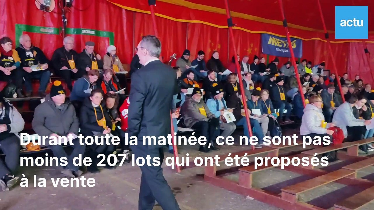 La vente aux enchères de la Percée du Vin Jaune de Voiteur en 4 infos