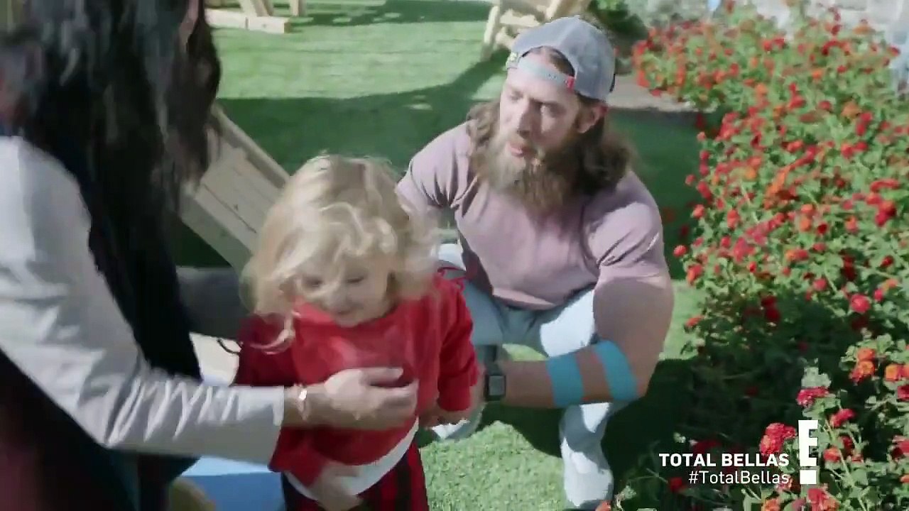 Total Bellas - Se5 - Ep09 - Sweat It Out HD Watch
