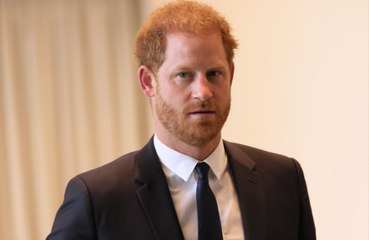 Prince Harry's older woman Sasha Walpole felt she had no choice but to lift lid on pub romp: 'I was shocked'