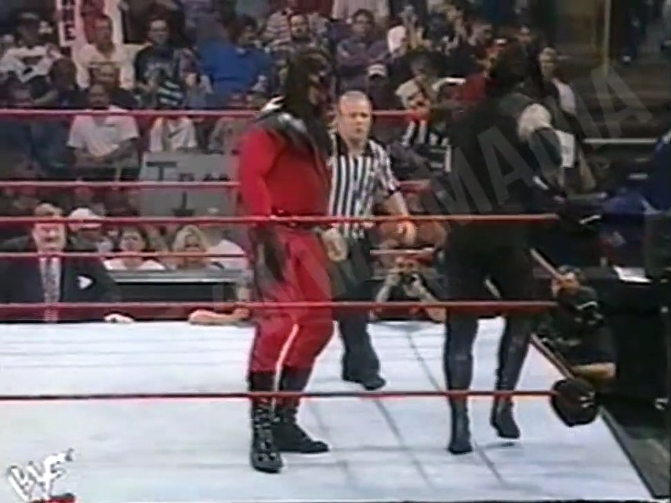 The Undertaker vs Kane - Survivor Series 1998