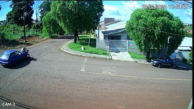 Câmera de segurança registra acidente em que motorista fugiu sem prestar socorro no Bairro Neva
