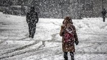 Son Dakika: İstanbul ve Ankara'da şiddetli kar yağışı nedeniyle eğitime 1 gün ara verildi