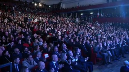 Salvini: "Se ti danno il 41 bis, te lo fai" - Video