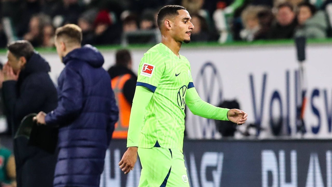 'Es tut mir leid': Kovac umarmt Lacroix und begründet seine Auswechslung