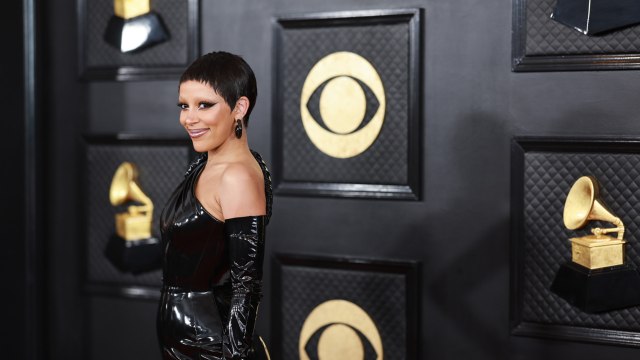 Doja Cat Wore a Slinky Latex Gown and Matching Gloves to the 2023 Grammys