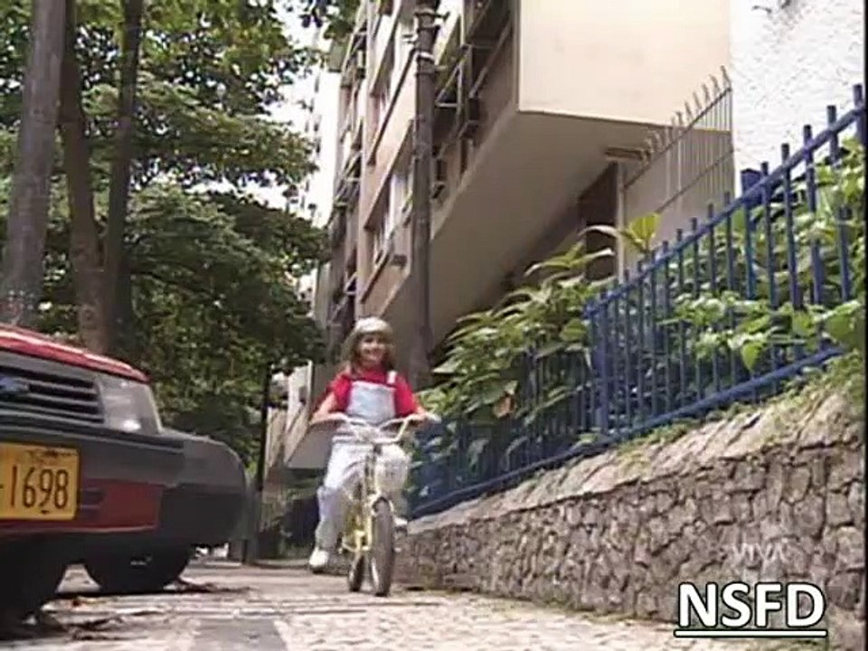 Novela Felicidade (1991) - Débora atropela Bia