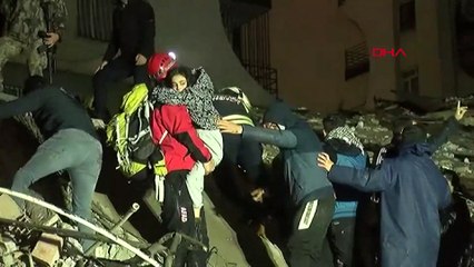 Kahramanmaraş’ta 7.4 şiddetinde deprem: Can kaybı artıyor