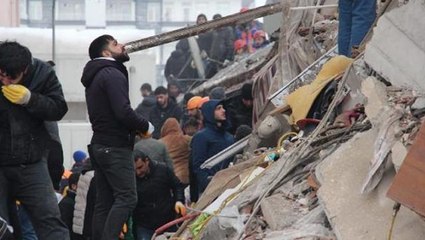 Depremle yerle bir oldu! İskenderun'da devlet hastanesinin yoğun bakım binasında can pazarı