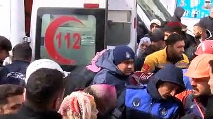 Diyarbakır arama kurtarma çalışmaları sürüyor