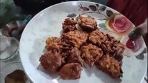 LAU PAKODA RECIPE // LAU PAKODA IN BENGALI STYLE // লাউ এর পকোড়া এই ভাবে একবার বানিয়ে খেয়ে দেখুন - এর স্বাদ জীবনেও ভুলতে পারবেন না // Bengali gourd recipe