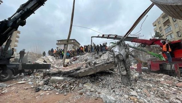 Son Dakika: 7.7'lik depremin ardından bölgede 7.6 şiddetinde bir deprem daha! Birçok ilde hissedildi