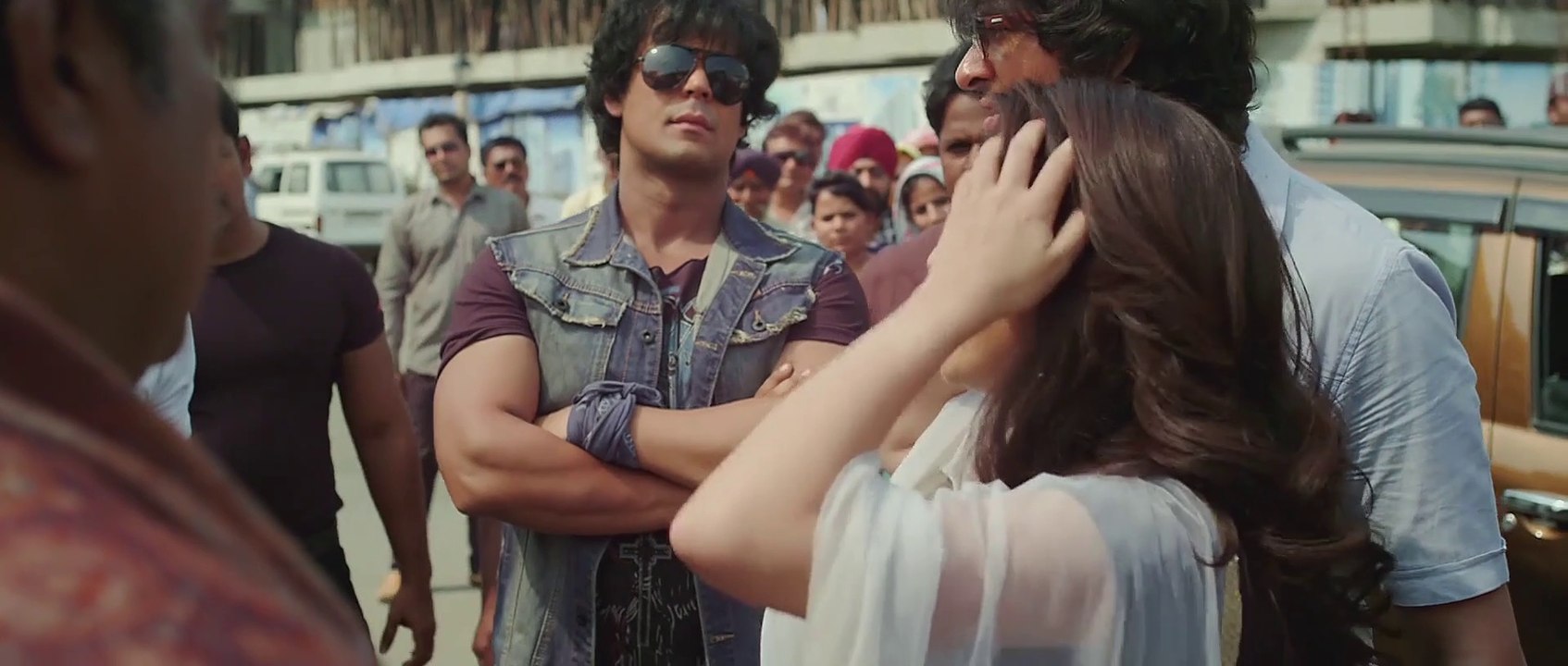 क्या प्यार करना इतनी बड़ी गलती है || Blockbuster Action Bollywood Movie Scene || Tiger Shroff, Kriti Sanon