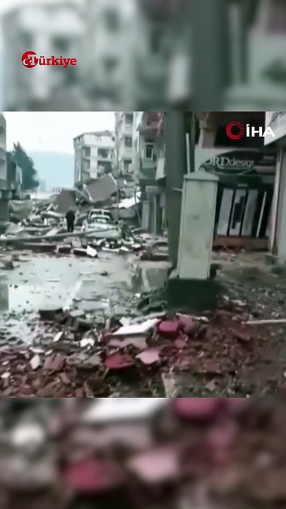 Hatay'da Dehşete Düşüren Görüntüler! Binalar Yıkılmak Üzere! #hatay #deprem #jkahramanmaraş #shorts
