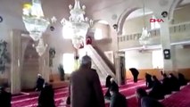 Aksaray'da deprem anı caminin güvenlik kamerasında