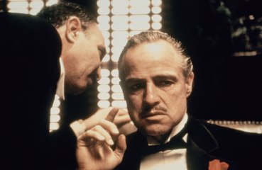 マーロン・ブランド、恋人への別れの手紙がオークションに