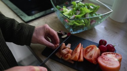 Hundreds of thousands eligible for £442 worth of free food vouchers, here's how to claim it