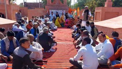 अडानी ग्रुप विवाद पर कांग्रेस का धरना-प्रदर्शन