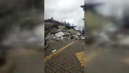 7,7 Büyüklüğündeki Deprem 10 İli Vurdu.