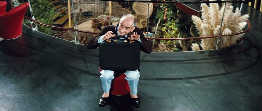 Oscar: una maleta, dos maletas, tres maletas | movie | 1967 | Official Trailer