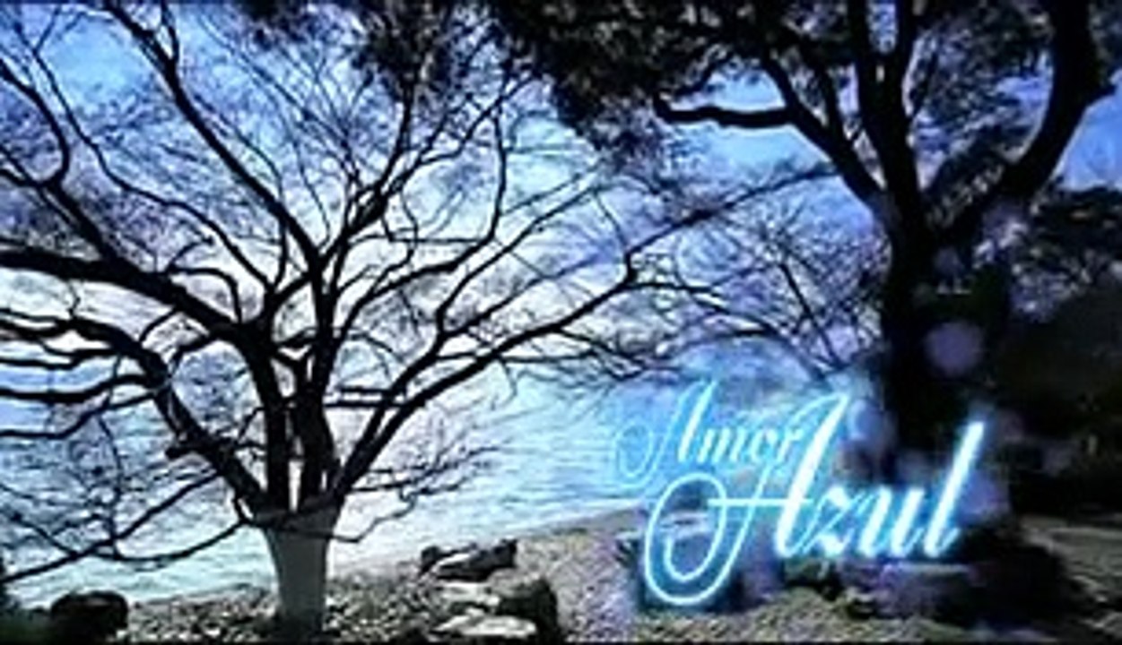 Amor azul / La chica de azul, La chica azul  | show | 2010 | Official Trailer