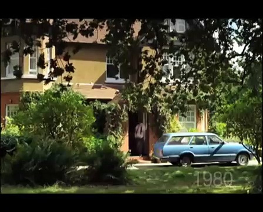 Marchlands | show | 2011 | Official Trailer