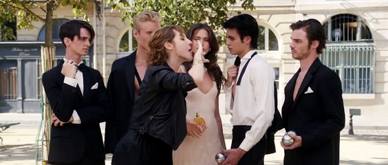 L'amour dure trois ans | movie | 2012 | Official Trailer