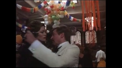 Le voyage des damnés | movie | 1976 | Official Trailer